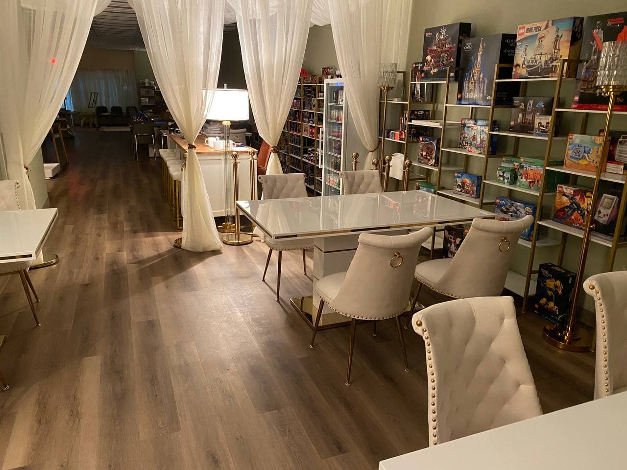 The Secret Spot private lounge